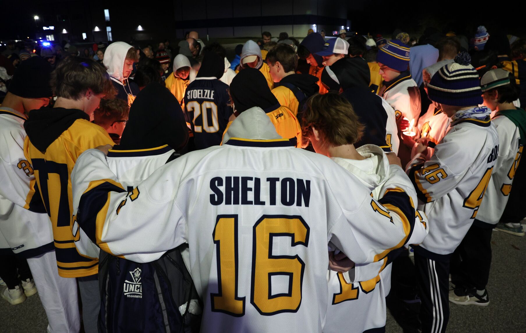 Hockey community gathers to support player shot over weekend